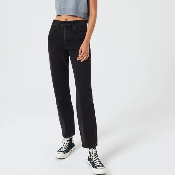 Aritzia Denim - ARITZIA | Sunday Best Low Key Jeans